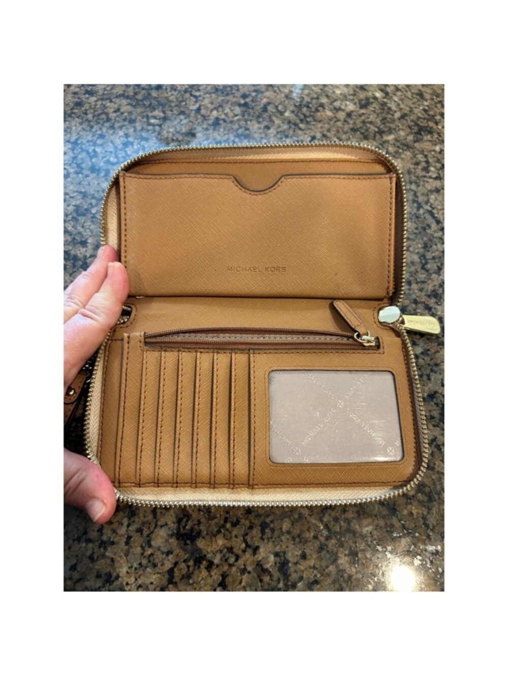 Michael Kors Cream Wristlet Wallet - Picture 9 of 9